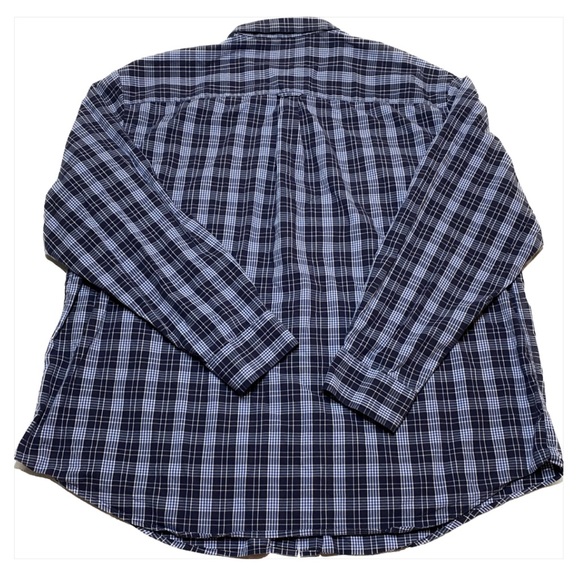 IZOD Men's Button-down Long Sleeve Shirt - Picture 2 of 3